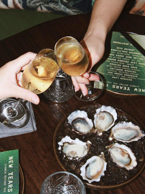 oysters and cocktails at Shorehouse, Townsville