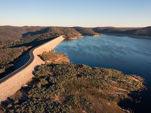 A car driving along the Copeton Dam, Copeton.