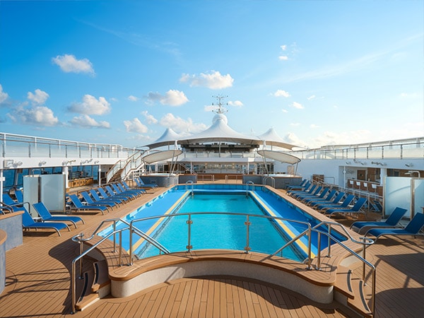 Norwegian Spirit cruise line pool