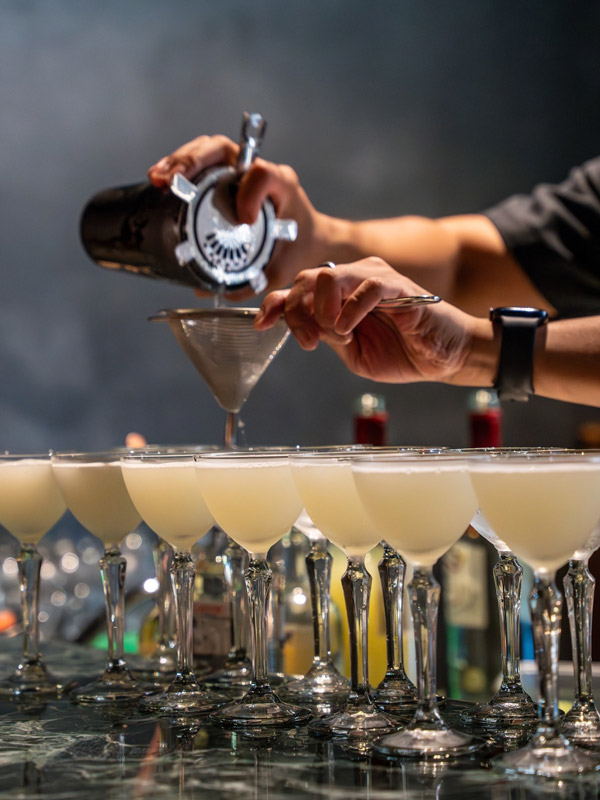 preparing cocktail drinks at Willing Distillery, Darwin