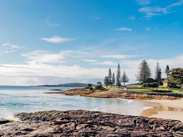 Monument Point/Horseshoe Bay in South West Rocks