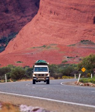 <p><i>All your</i> <strong>Uluṟu</strong> camping questions answered</p>
