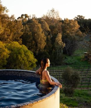 <p><i>The best</i> <strong>Barossa Valley</strong> accommodation by town</p>
