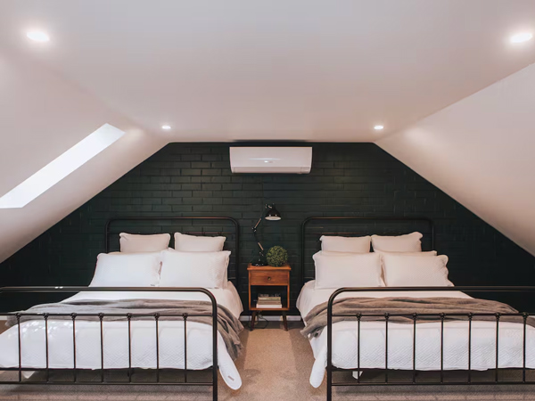 the Goldmines Guesthouse Airbnb with two beds in Bendigo