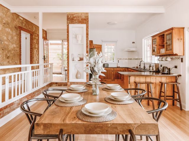 the dining area at Sage, Mclaren Vale accommodation