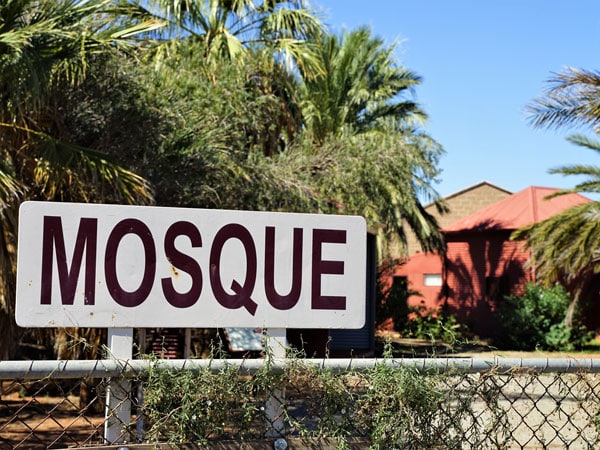 the outside signage of the Broken Hill Mosque