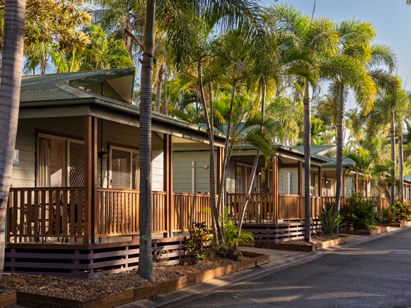 Exterior view of the cabins at Discovery Parks Rockhampton