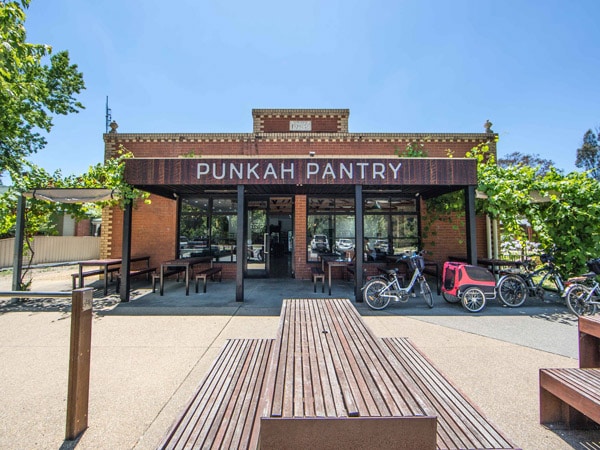 front view of Punka Pantry cafe, Bright