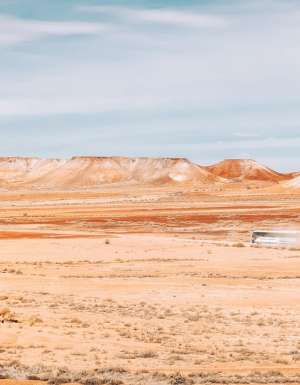 Bus Coober Pedy
