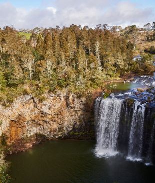 <p><i>8 incredible waterfalls</i> near <strong>Yamba</strong> worthy of a day trip</p>
