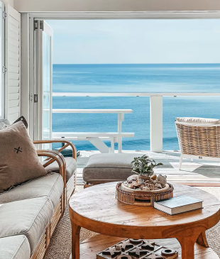 <p><i>15</i> <strong>Yamba</strong> Airbnbs for a blissful beach escape</p>
