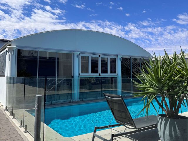 the pool at ibis Styles Broken Hill