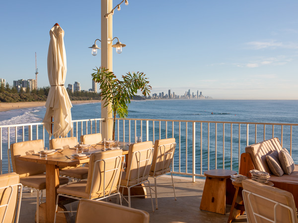 waterfront dining at The Tropic, Burleigh Heads