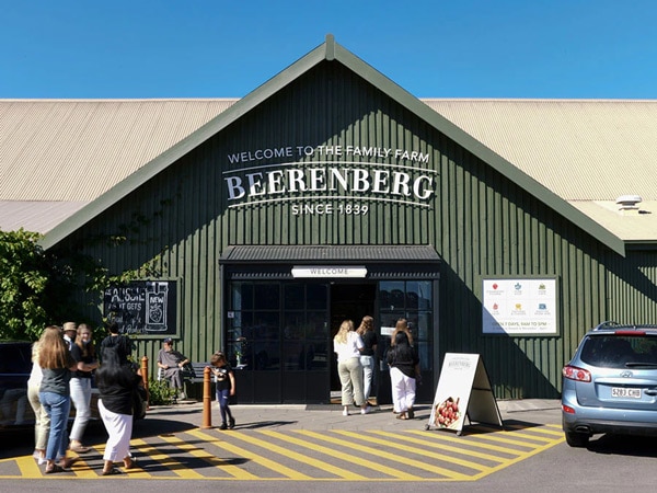 guests outside Beerenberg Family Farm