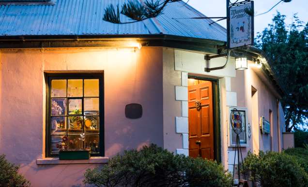 rustic exterior of Merrijig Inn