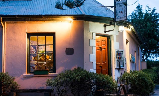 rustic exterior of Merrijig Inn