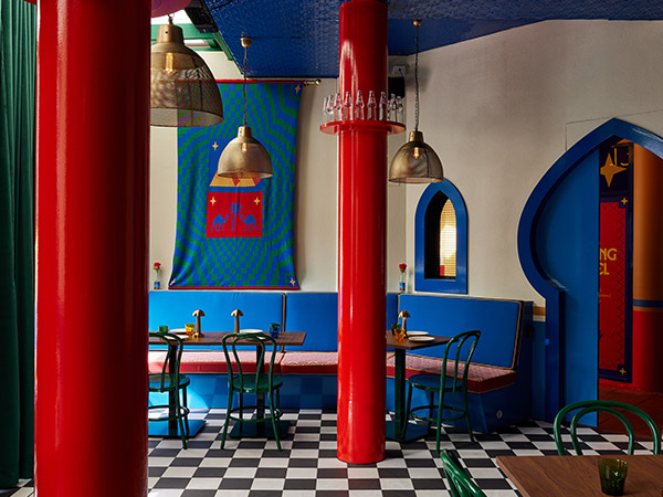 The Smoking Camel in Byron Bay