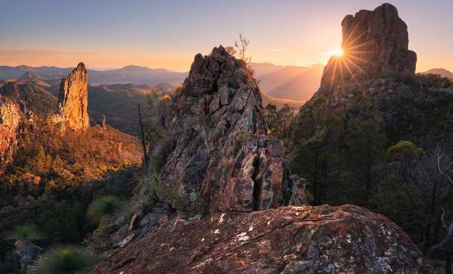 Breadknife and Grand High Tops Walk Warrumbungle