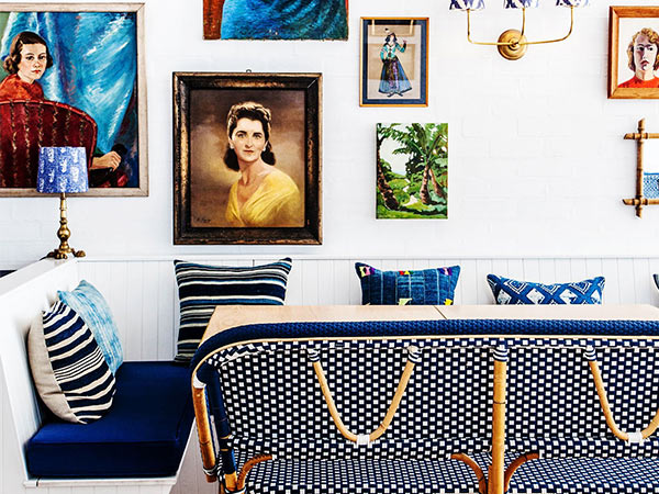 Paper Daisy in Byron Bay