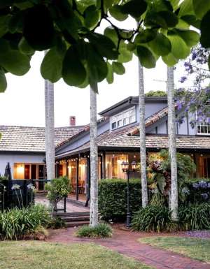 plants surrounding the exterior of Eaglemount on Tamborine