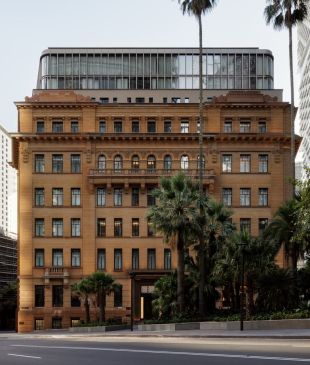 <p><i>6 of the best emerging neighbourhoods</i> in <strong>Australia</strong></p>
