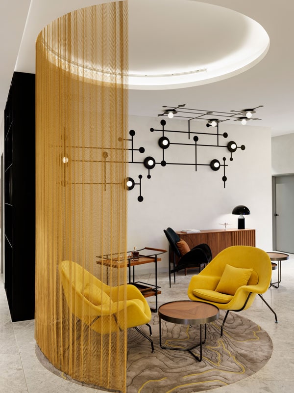 an elegant lobby lounge at Le Méridien Melbourne