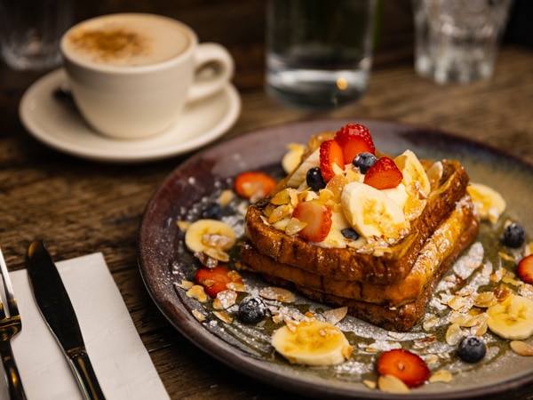 a breakfast meal with coffee at Larry's, Wagga Wagga