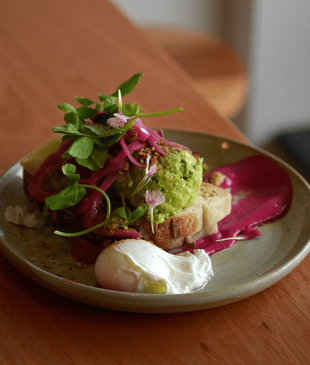 <p><i>8 of the best cafes</i> in <strong>Mount Gambier</strong> to start your day</p>
