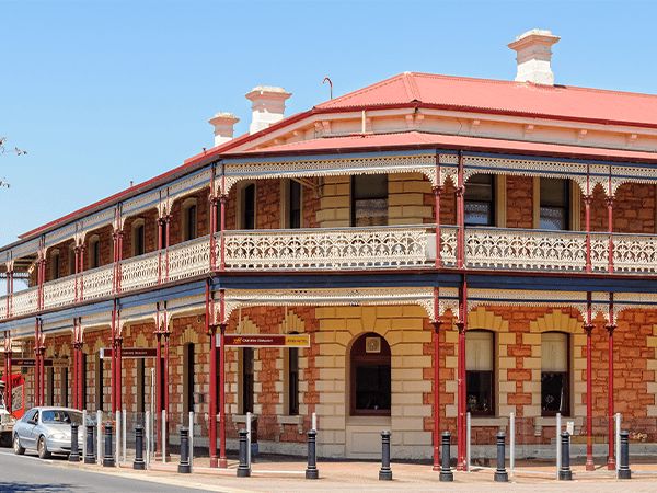 Jens Town Hall Hotel in Mount Gambier
