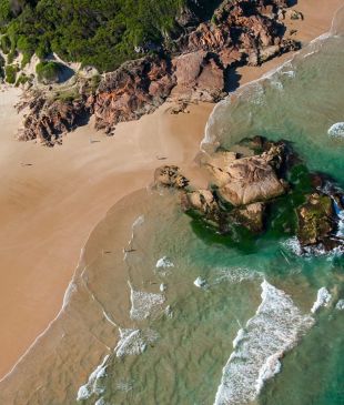 <p><i>The 9 top nude beaches</i> to get your kit off at</p>
