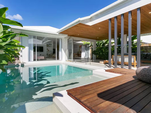 the pool at Belle Escapes Cairns