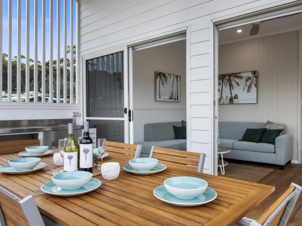 a dining setup at Seaview Beach House, BIG4 Ingenia Holidays Merry Beach, Batemans Bay
