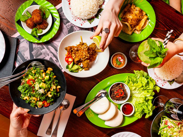 bottomless brunch at Magic Mountain Saloon, Melbourne