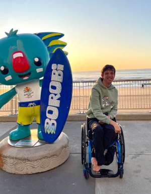 Braedon Jones travelling with his family in Surfers Paradise