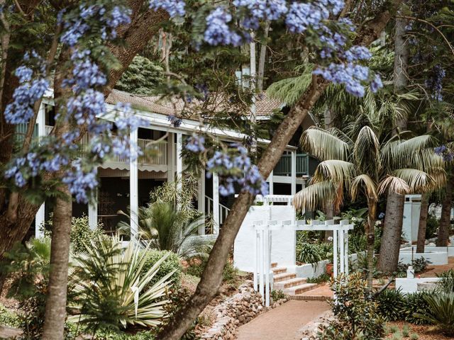 entrance of the The Lodge Jamberoo