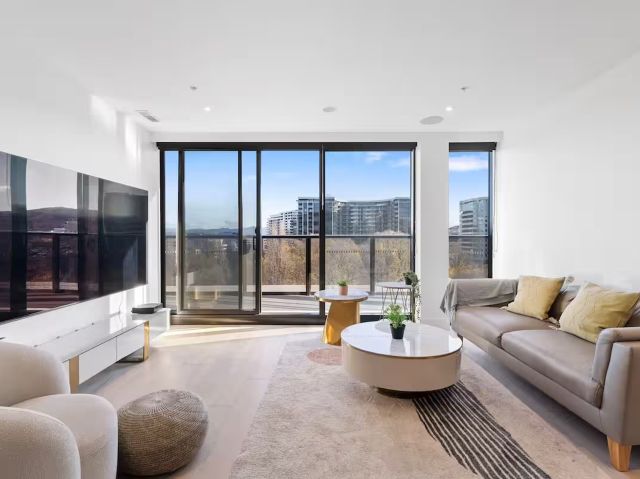 the living room inside a Rental Unit in Reid
