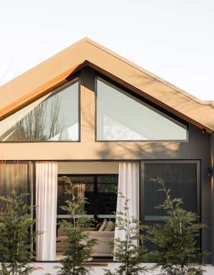 the exterior of Beltana Farm Cottage