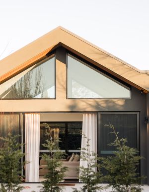 the exterior of Beltana Farm Cottage