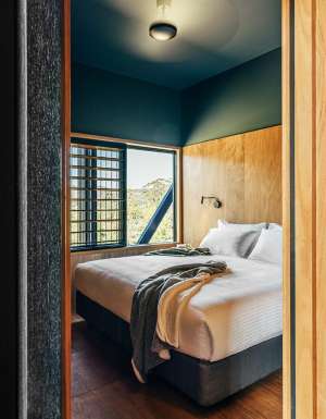 guest room in the bridge at bundanon art museum