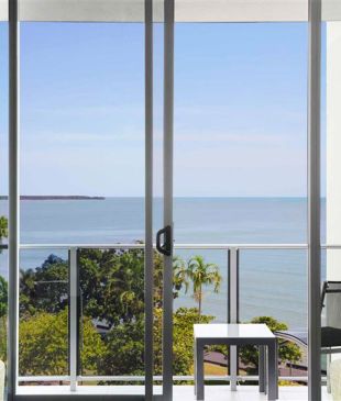 <p>13 hotels and resorts in <strong>Cairns</strong> you should <i>know about</i></p>
