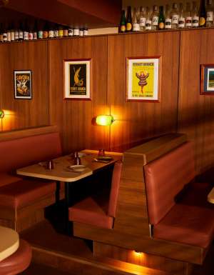 Bar Evelyn in Coolangatta near Tweed Heads