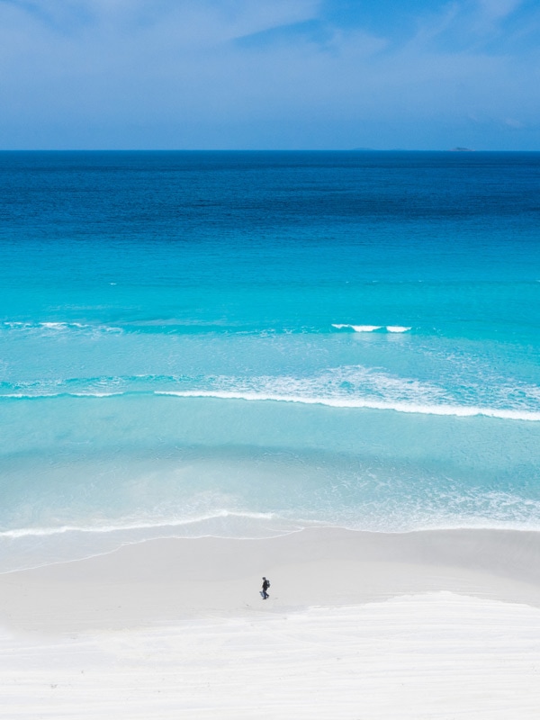 the stunning white sand beach at Lucky Bay, Esperance, WA
