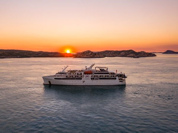 Coral Expeditions at sunset
