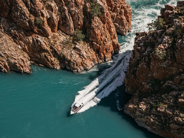 sailing across the spectacular Horizontal Falls