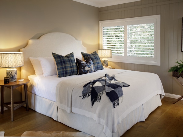 bed down at Verandah House Country Estate.