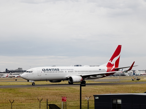 the Qantas plane ready for take off