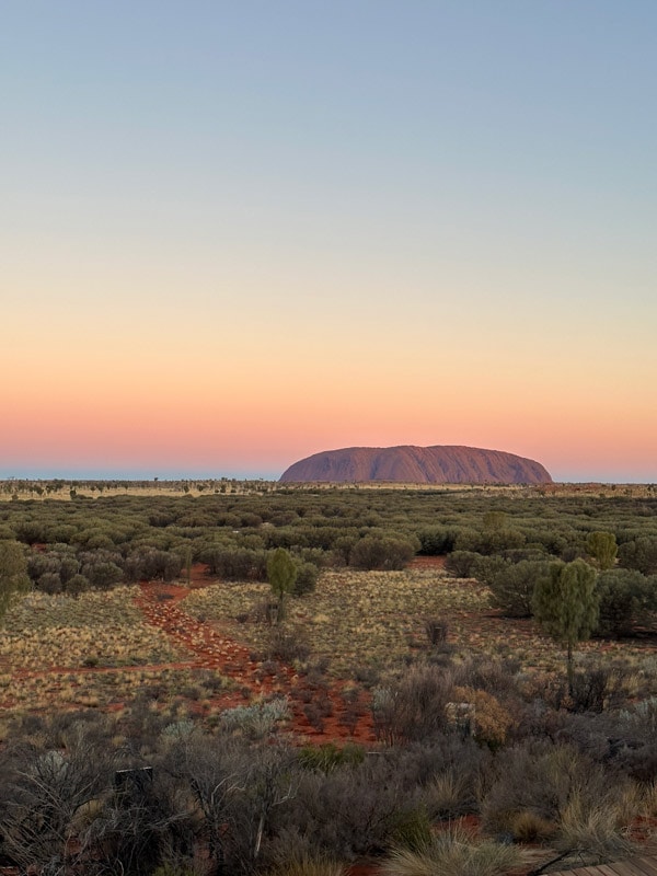 Uluru at sunset gradient colours