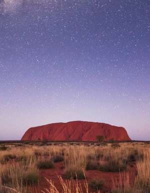 uluru starry sunset