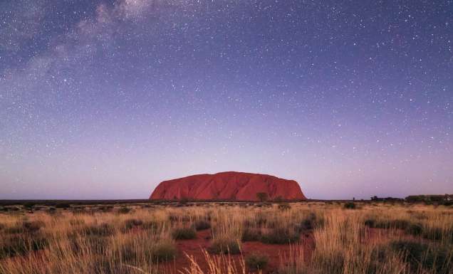 uluru starry sunset
