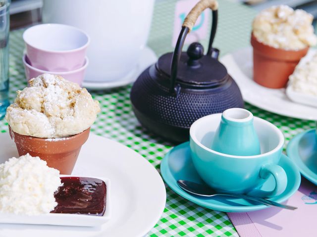 flowerpot scone at The Wayzgoose Diner